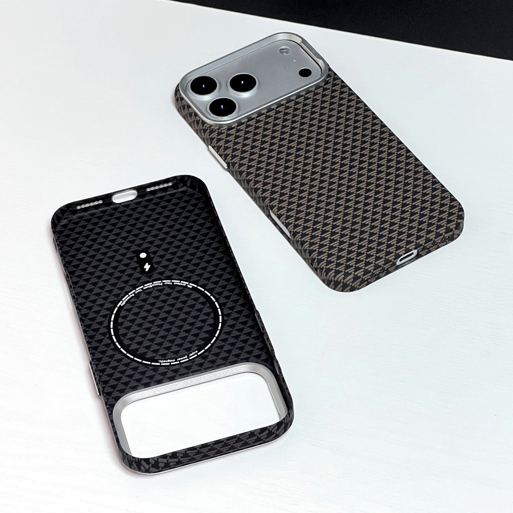 KVZV Carbon Fiber Texture MagSafe Case