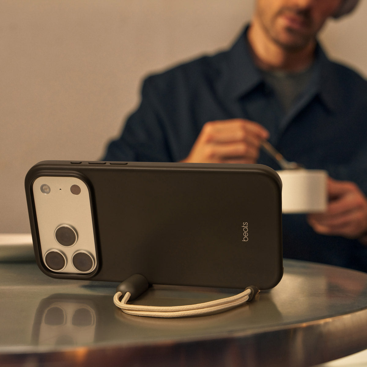 Beats Kickstand Case with MagSafe and Camera Control